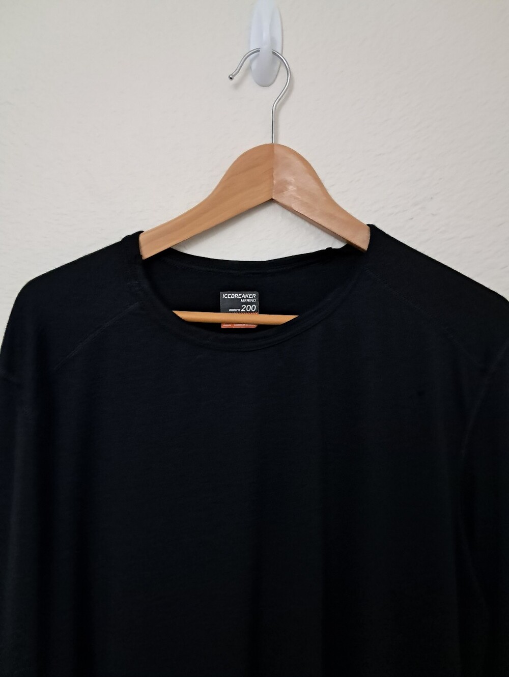 Icebreaker Bodyfit 200 Merino Wool Base Layer Long Sleeve Shirt Black Size XXL - Picture 2 of 8